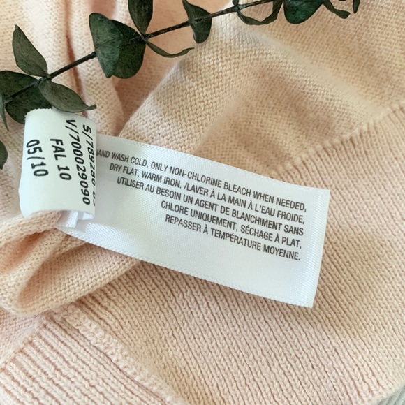 Old Navy Button Front Cardigan - Picture 4 of 4